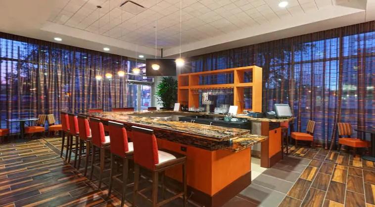 Hampton Inn Houston Downtown Экстерьер фото