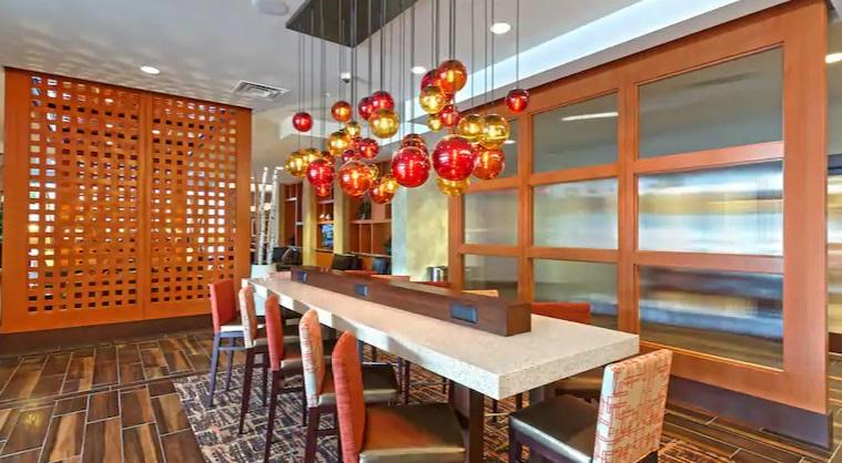 Hampton Inn Houston Downtown Экстерьер фото